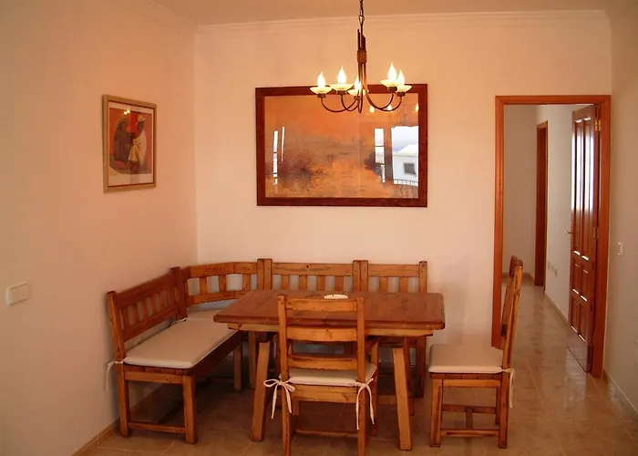 Villa 4 Bedroom Saturn With Private Heated Pool *