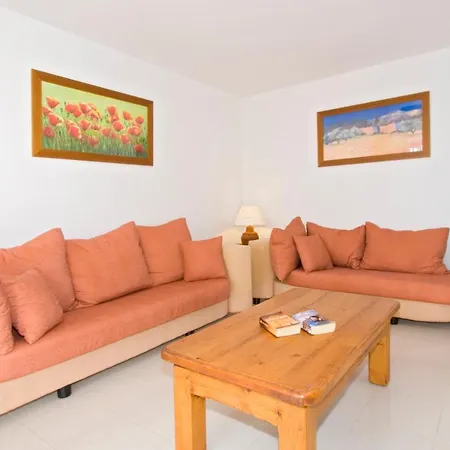 Villa 4 Bedroom Saturn With Private Heated Pool